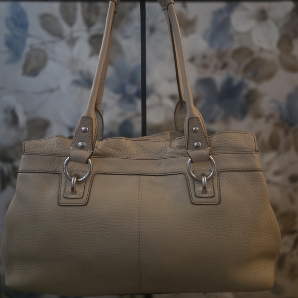 Coach Tan Leather Tote Bag - Picture 7 of 7